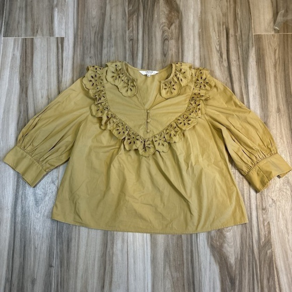 Crosby by Mollie Burch Medium Top Tan Eyelet Prairie Boho‎ Fall Cotton Buttons